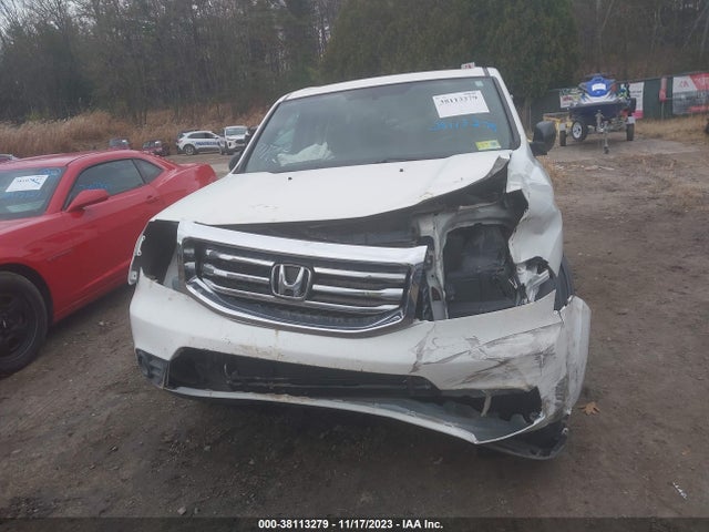Honda PILOT LX 2015 5FNYF4H26FB008130 Image 11