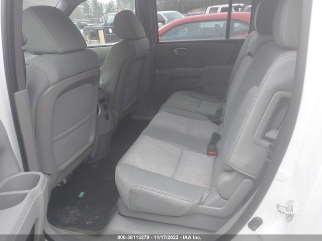 Honda PILOT LX 2015 5FNYF4H26FB008130 Image 8