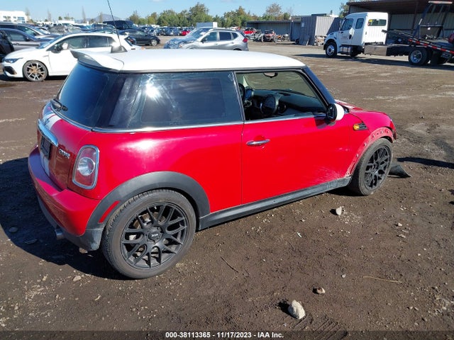 2012 MINI COOPER WMWSU3C50CT543029 Photo 3