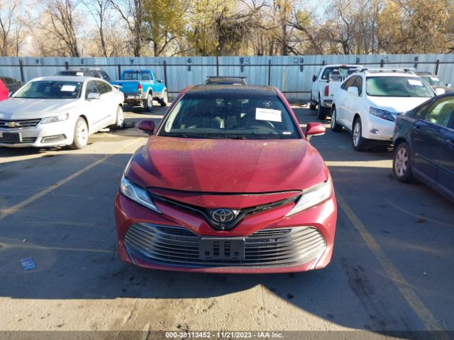 Toyota CAMRY XLE 2018 4T1B11HK9JU610552 Image 12