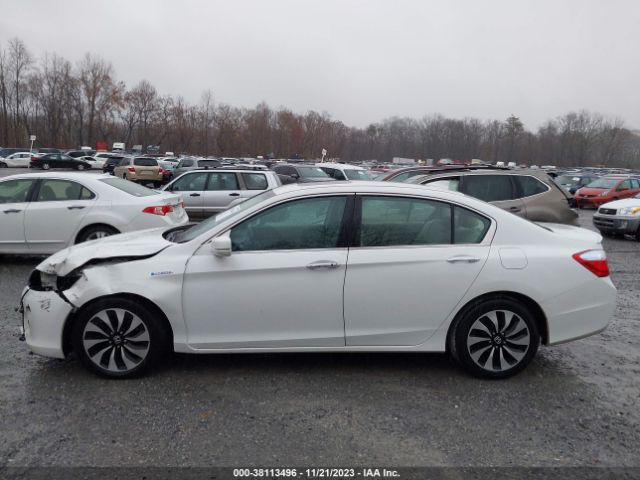 1HGCR6F71FA005674 Honda Accord Hybrid Touring