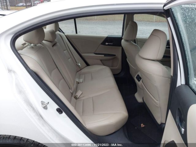 1HGCR6F71FA005674 Honda Accord Hybrid Touring