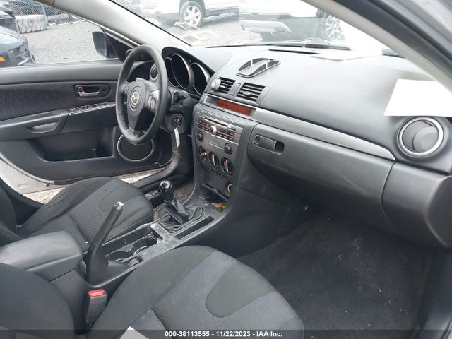 2007 MAZDA MAZDA3 S SPORT VIN: JM1BK124671670553