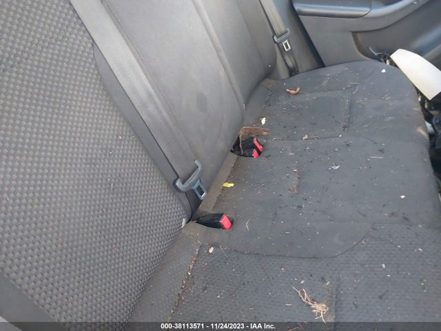 3VW2K7AJ3EM240745 Volkswagen Jetta 2.0l S