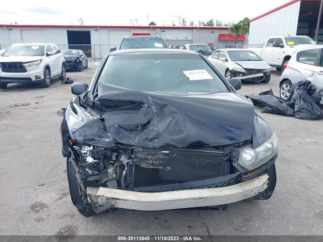 2011 HONDA CIVIC LX VIN: 2HGFG1B68BH500663