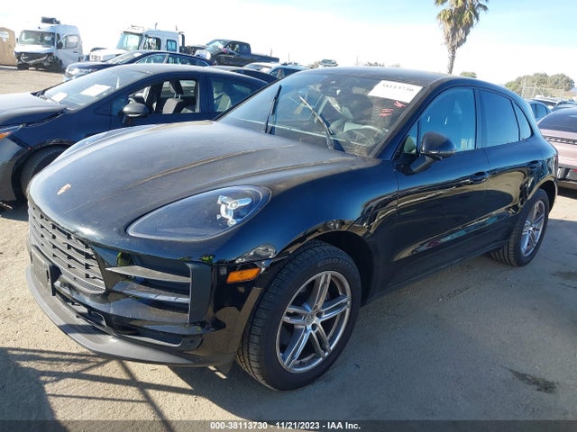 2020 PORSCHE MACAN WP1AA2A53LLB08010 Photo 1