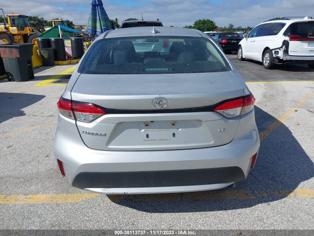 Toyota COROLLA LE 2022 5YFEPMAE1NP378909 Image 16