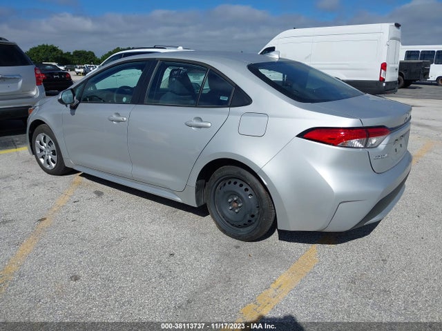 Toyota COROLLA LE 2022 5YFEPMAE1NP378909 Image 3