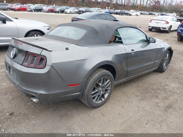 2014 FORD MUSTANG V6 PREMIUM VIN: 1ZVBP8EM2E5286360