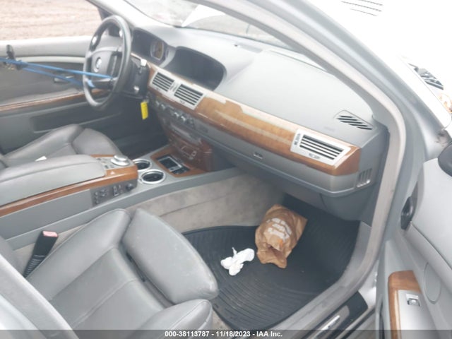 2007 BMW 750LI VIN: WBAHN83517DT66561