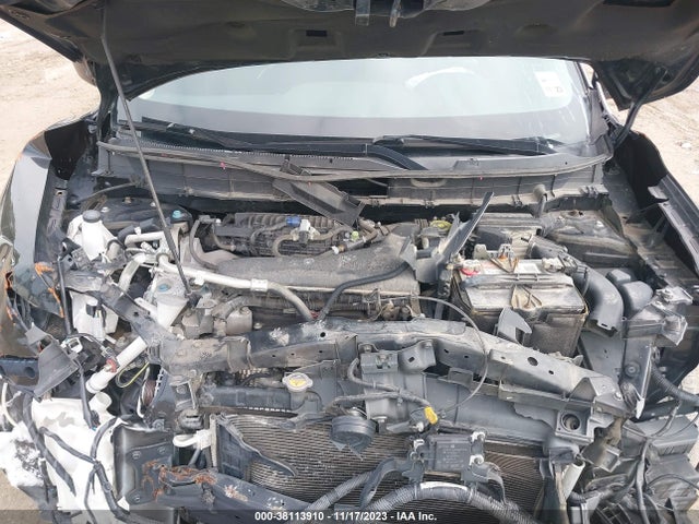 2018 NISSAN ROGUE S VIN: KNMAT2MT4JP601156