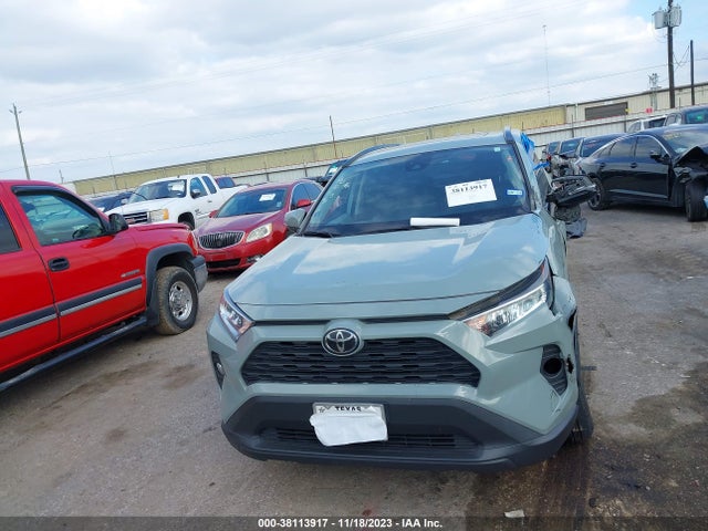 2019 TOYOTA RAV4 XLE VIN: 2T3W1RFV1KC003553