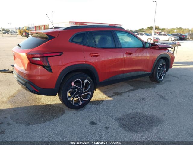 2024 CHEVROLET TRAX KL77LJE22RC031104 Photo 3