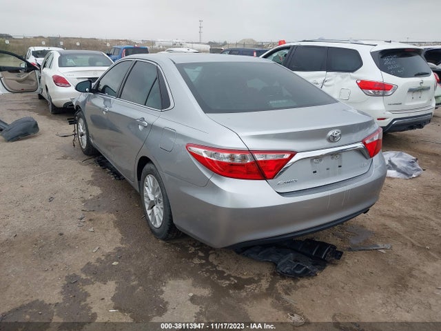2016 TOYOTA CAMRY LE VIN: 4T4BF1FK9GR525052