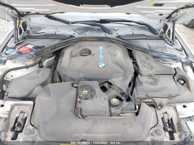 BMW 330e Iperformance 2017 WBA8E1C33HA029852 Image 10