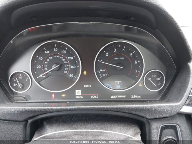 BMW 330e Iperformance 2017 WBA8E1C33HA029852 Image 7