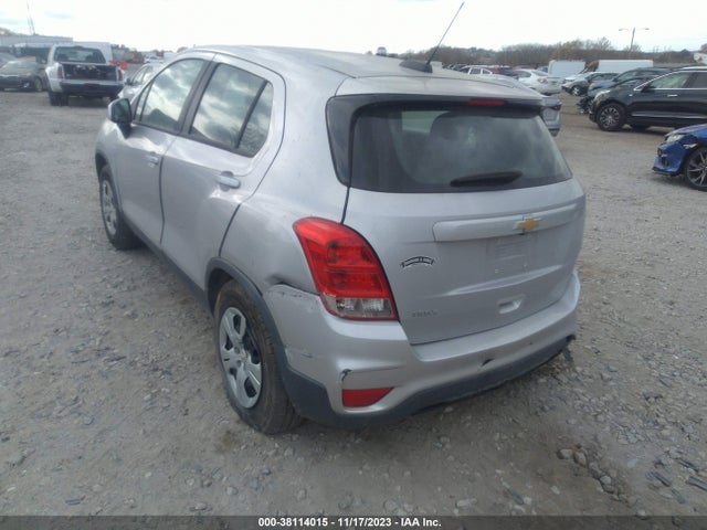 Chevrolet TRAX LS 2017 3GNCJKSB6HL289363 Image 3