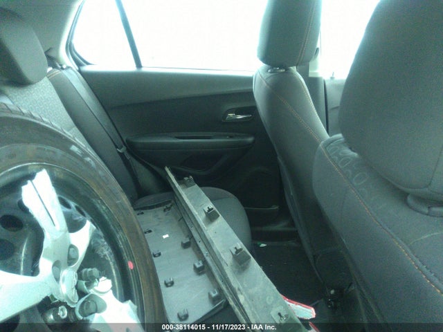 Chevrolet TRAX LS 2017 3GNCJKSB6HL289363 Image 8