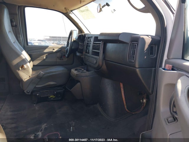 Chevrolet Express Passenger Ls 2014 1GAZGZFG1E1211844 Image 5