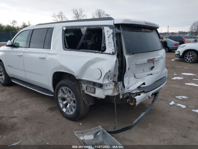 1GKS2GKC0JR159461 GMC Yukon Xl Slt