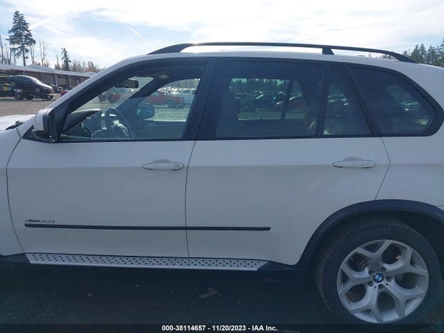 2013 BMW X5 XDRIVE35D VIN: 5UXZW0C52D0B92817
