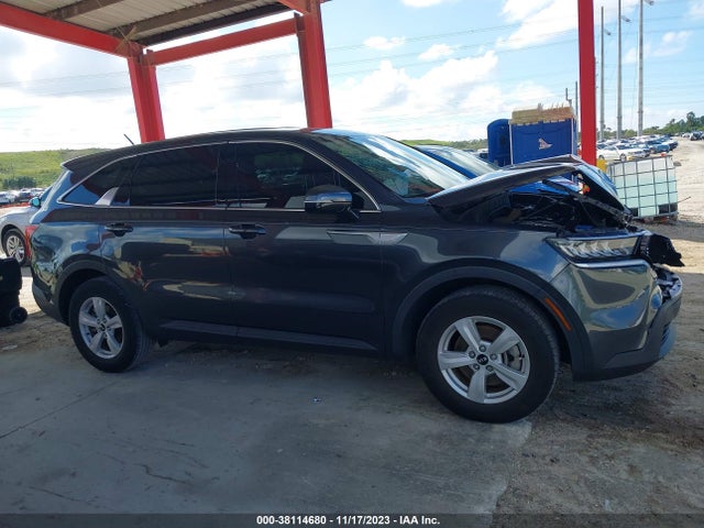 2021 KIA SORENTO LX VIN: 5XYRG4LC8MG017516