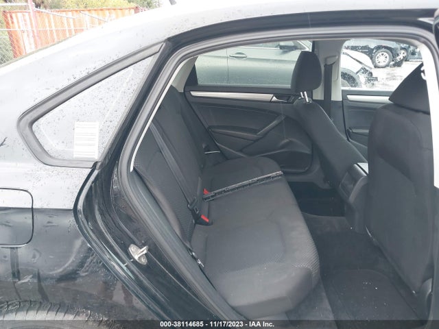 2015 VOLKSWAGEN PASSAT 1.8T S VIN: 1VWAT7A38FC099037