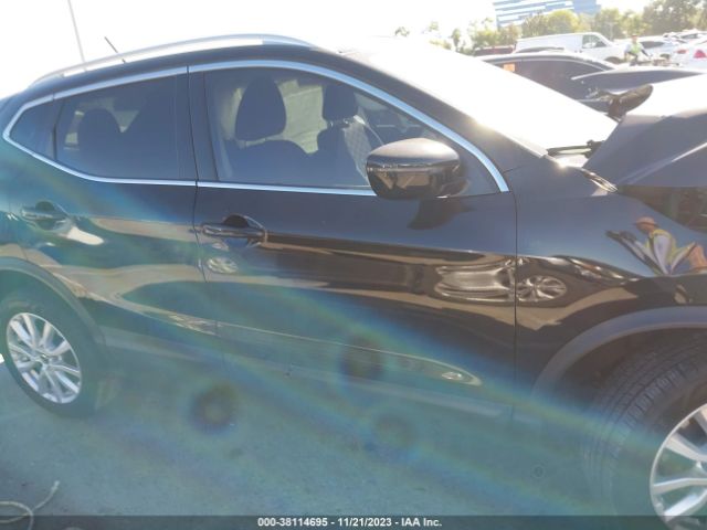 JN1BJ1CV7LW250729 Nissan Rogue Sport Sv Fwd Xtronic Cvt