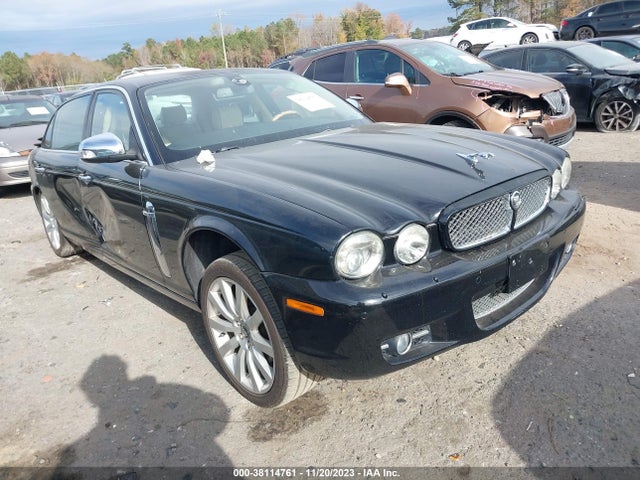 2008 JAGUAR XJ SAJWA82B28SH19842 Photo 0