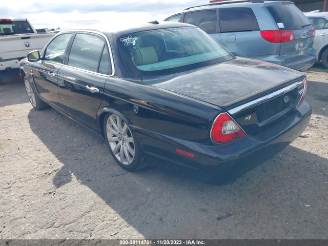 2008 JAGUAR XJ SAJWA82B28SH19842 Photo 2