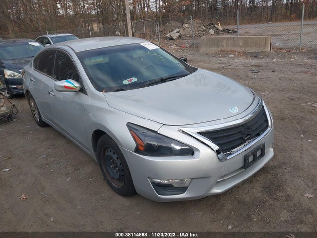 2015 1N4AL3AP8FN314196 main image