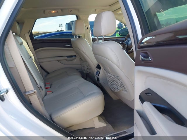2014 CADILLAC SRX LUXURY COLLECTION VIN: 3GYFNBE34ES648025