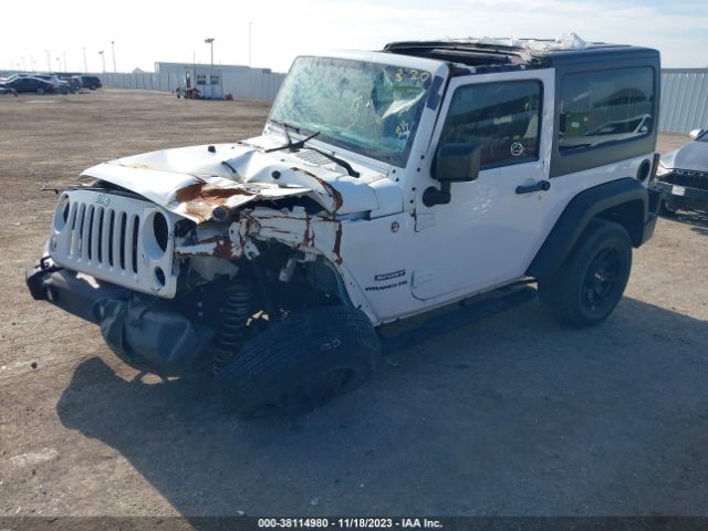 1C4AJWAGXFL580672 Jeep Wrangler Sport