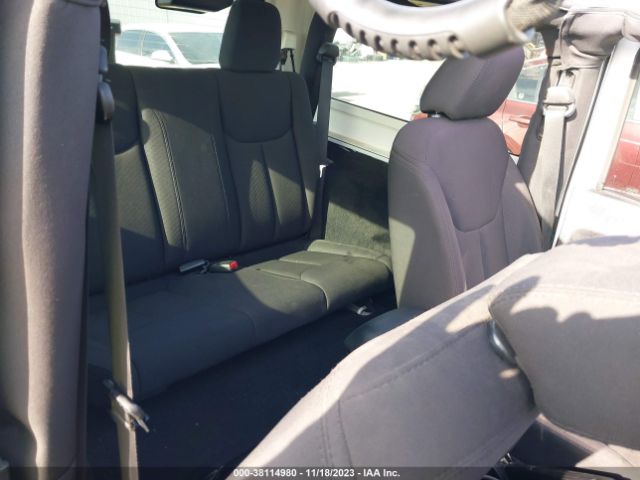1C4AJWAGXFL580672 Jeep Wrangler Sport