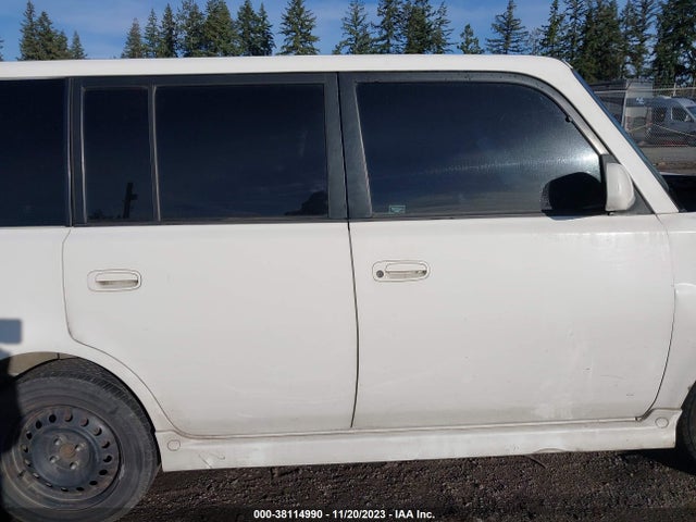 2006 SCION XB VIN: JTLKT334564069112