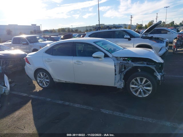 Lexus IS 250 2015 JTHBF1D27F5075460 Image 14