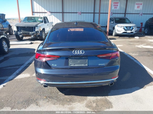 WAUCNCF5XJA061187 Audi A5 2.0t Premium