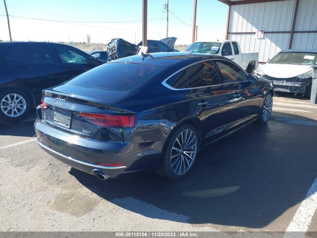 WAUCNCF5XJA061187 Audi A5 2.0t Premium