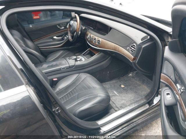 WDDUG8FB6EA031779 Mercedes-Benz S 550 4matic