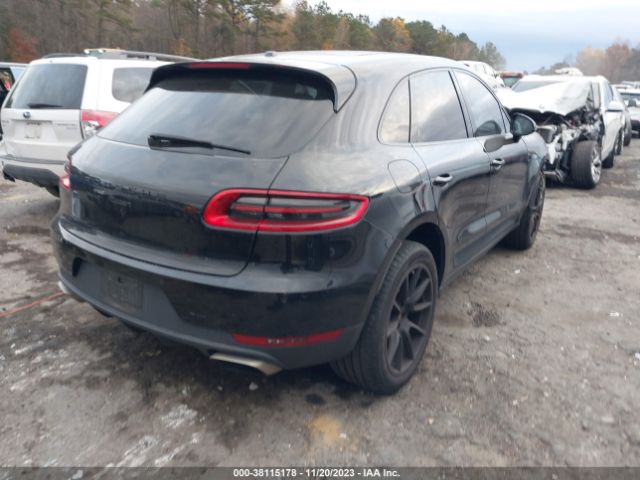 2017 PORSCHE MACAN WP1AA2A52HLB80467 Photo 3