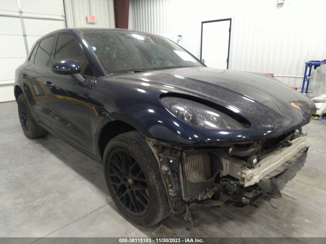 2017 PORSCHE MACAN WP1AG2A52HLB53722 Photo 0