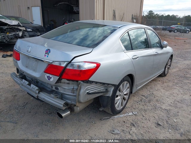 2013 HONDA ACCORD EX VIN: 1HGCR2F75DA160573