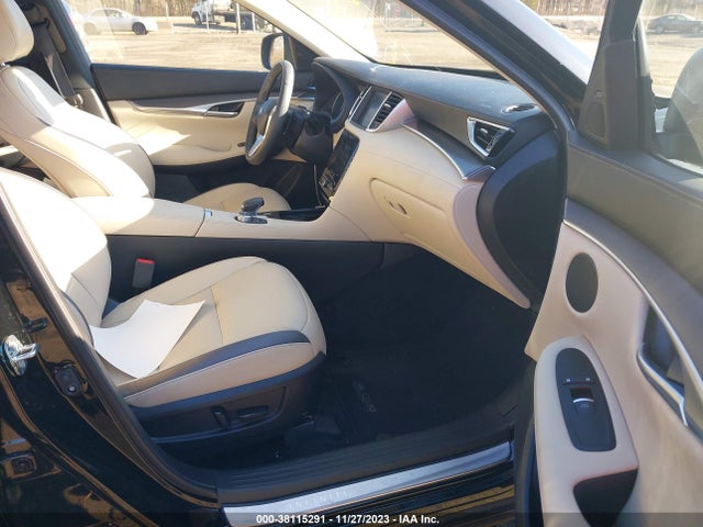 3PCAJ5BB6NF117863 Infiniti Qx50 Luxe Awd