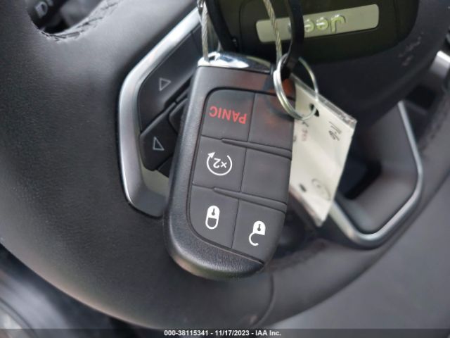 3C4NJDCNXPT565662 Jeep Compass Limited