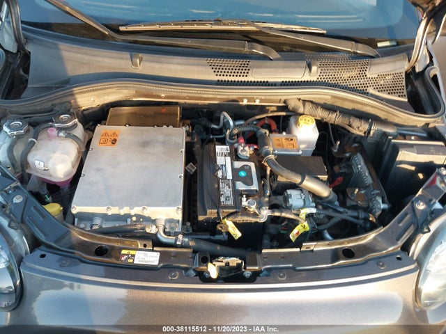 2014 FIAT 500E 3C3CFFGE8ET208559 Photo 9