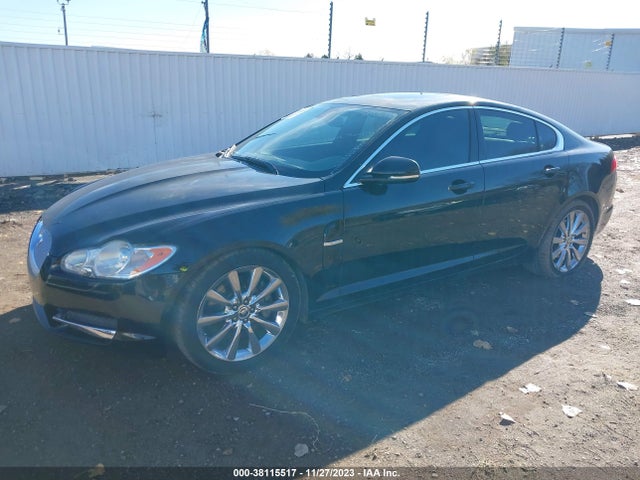 2011 JAGUAR XF SAJWA0GB5BLS01376 Photo 1