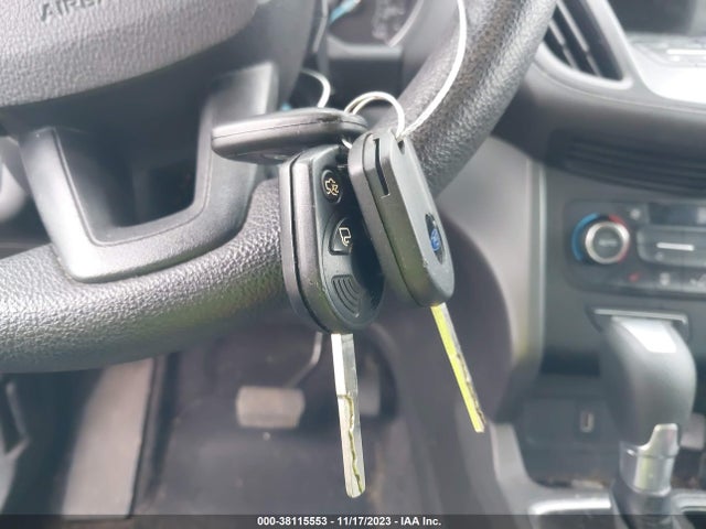 Ford ESCAPE SE 2017 1FMCU0GD4HUF05159 Image 11