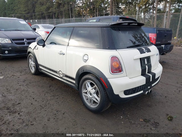 2009 MINI COOPER S WMWMF73539TT96806 Photo 2