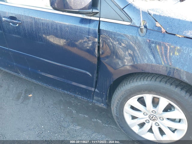 2014 VOLKSWAGEN ROUTAN SE VIN: 2C4RVABG0ER134447