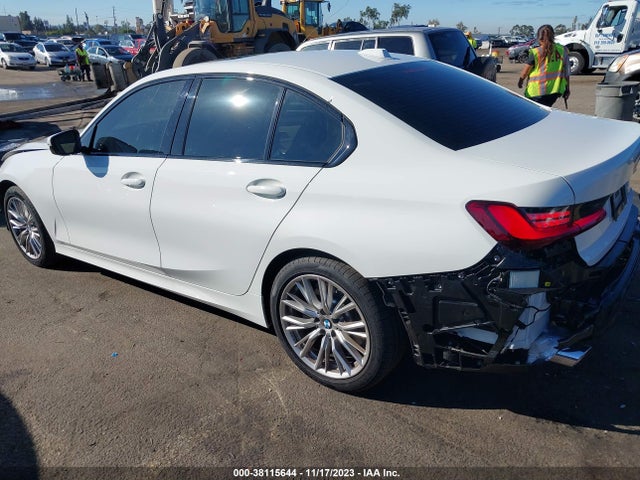 BMW 330I 2023 3MW69FF05P8D60422 Image 3